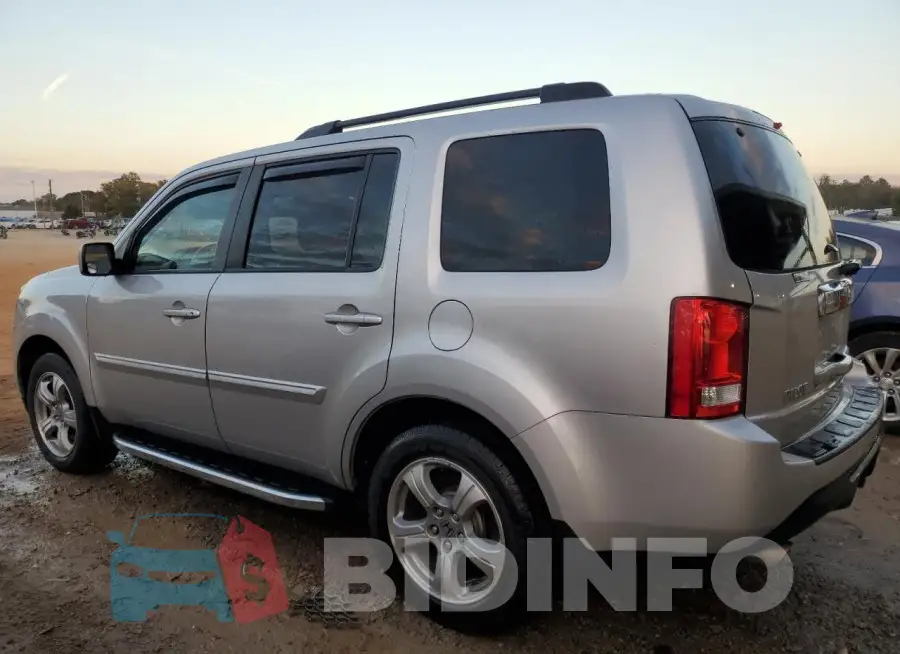 5FNYF3H53FB022975 Photo# 2
