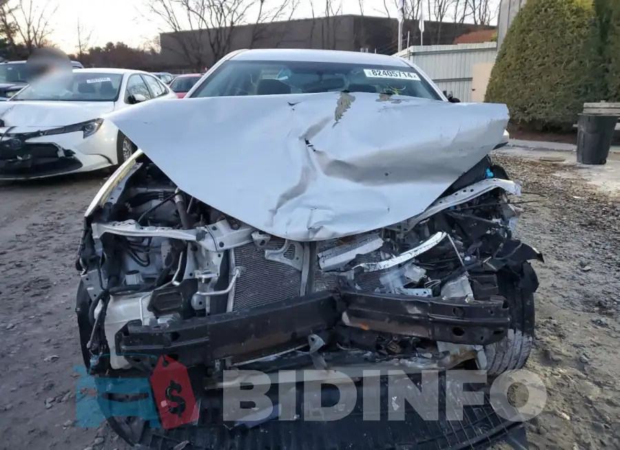 2T1BURHE2FC292377 Photo# 5