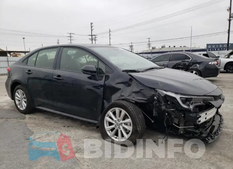 JTDBCMFE7R3044857 Photo# 4