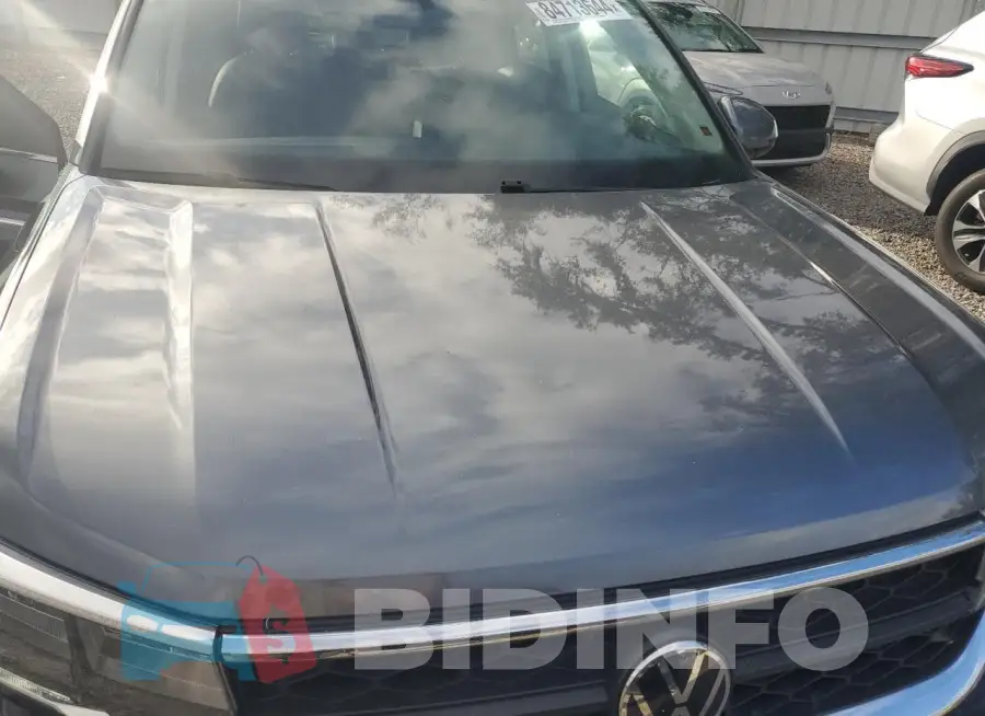 3VVRX7B26NM017157 Photo# 12