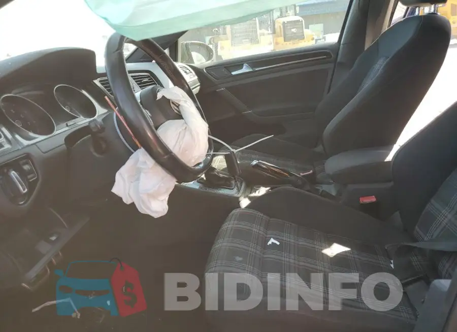 3VW4T7AU9FM102001 Photo# 7