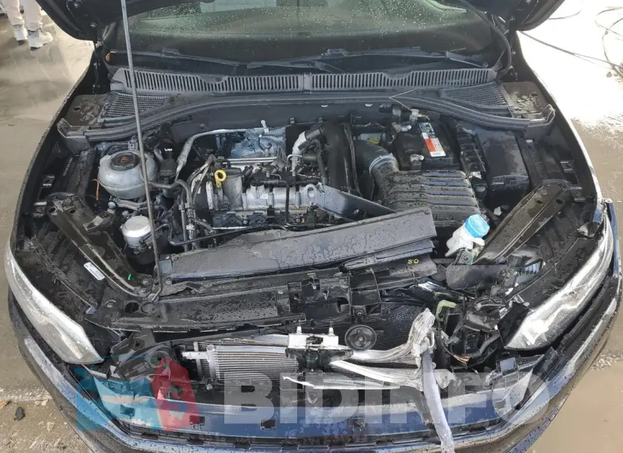 3VWCB7BUXLM032856 Photo# 11