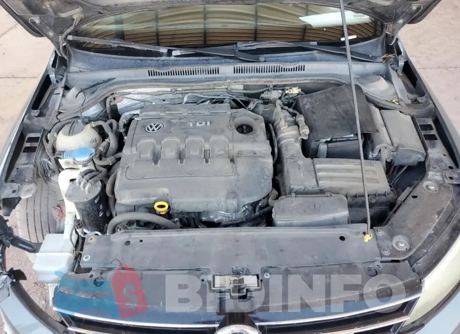 3VWLA7AJ5FM282018 Photo# 11