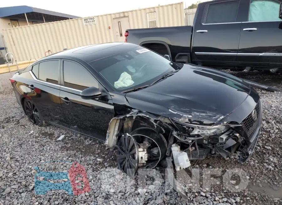 1N4BL4CV5NN419282 Photo# 4