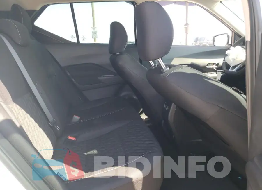 3N1CP5CV5NL487562 Photo# 11