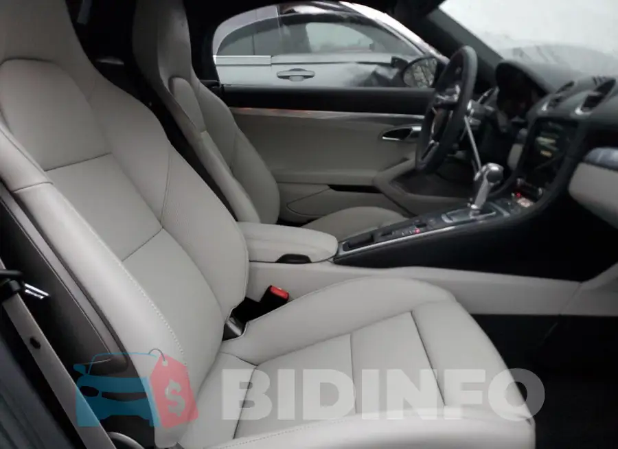 WP0CB2A81RK223463 Photo# 10