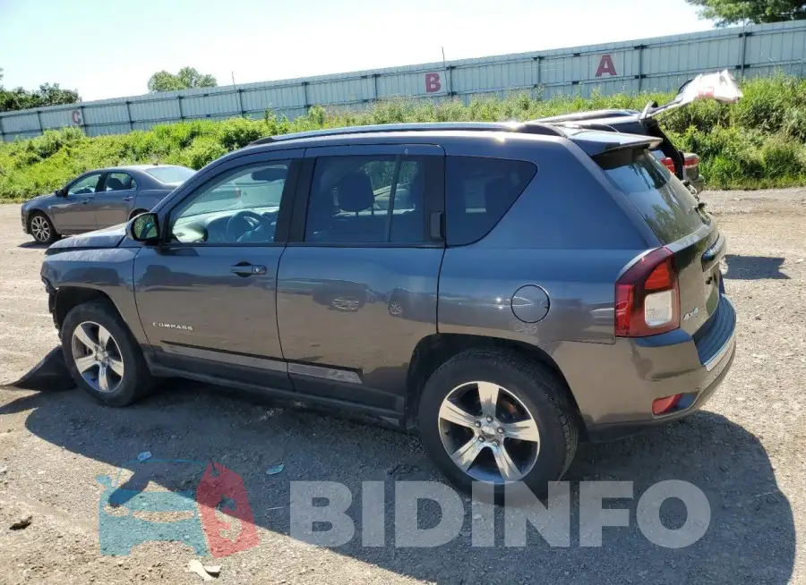 1C4NJDEB5HD109739 Photo# 2