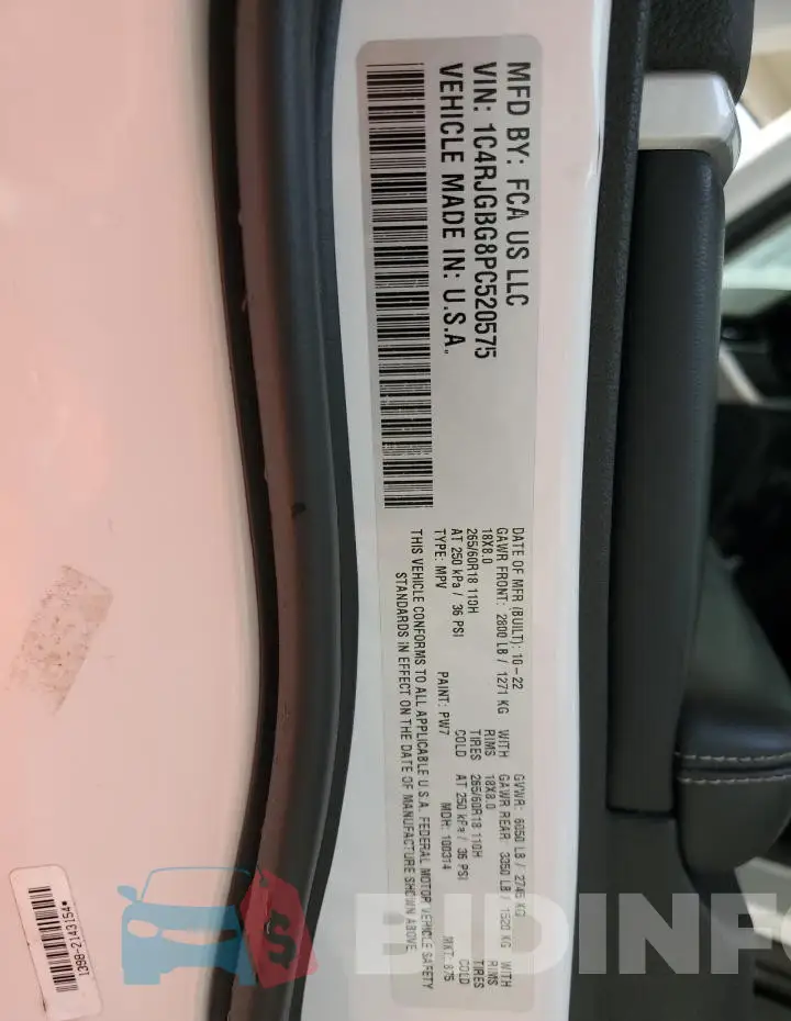 1C4RJGBG8PC520575 Photo# 13