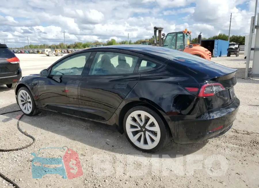 5YJ3E1EAXNF371701 Photo# 2