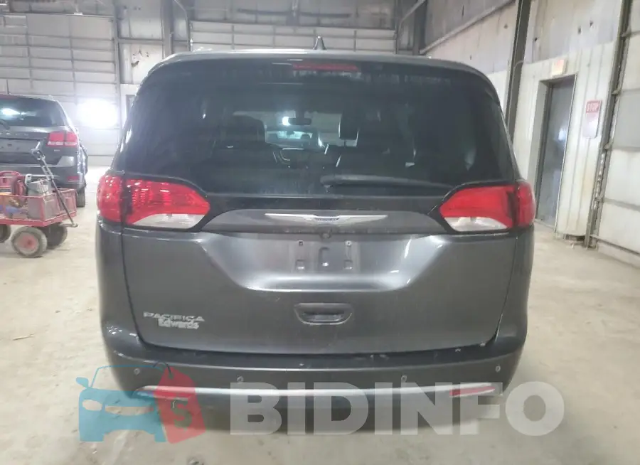 2C4RC1EG5JR260847 Photo# 6