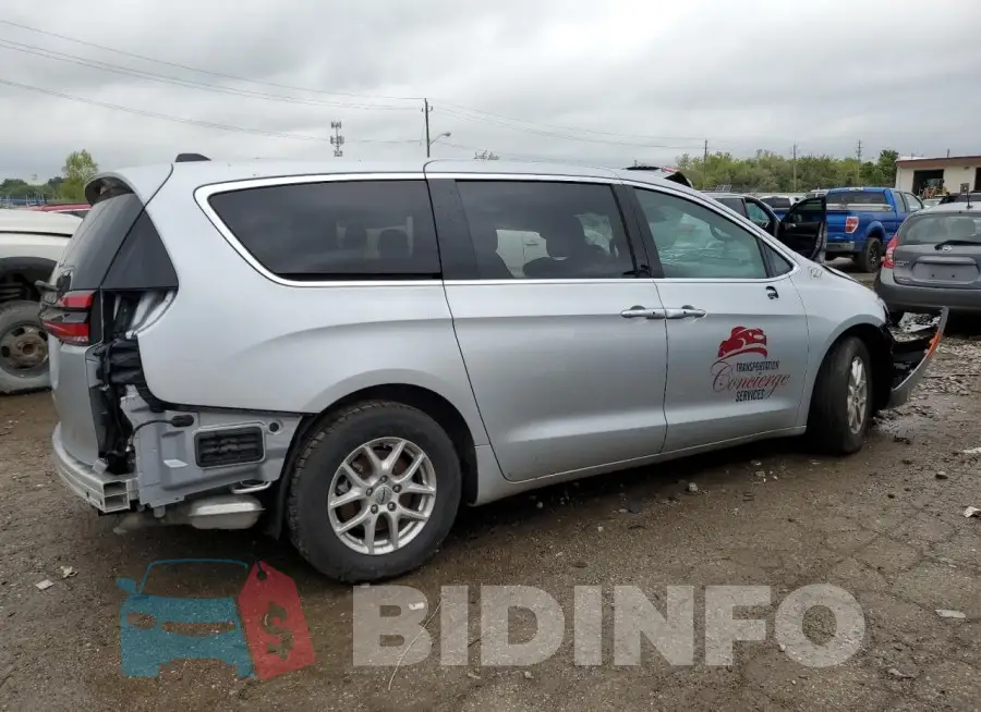 2C4RC1FG9PR556588 Photo# 3