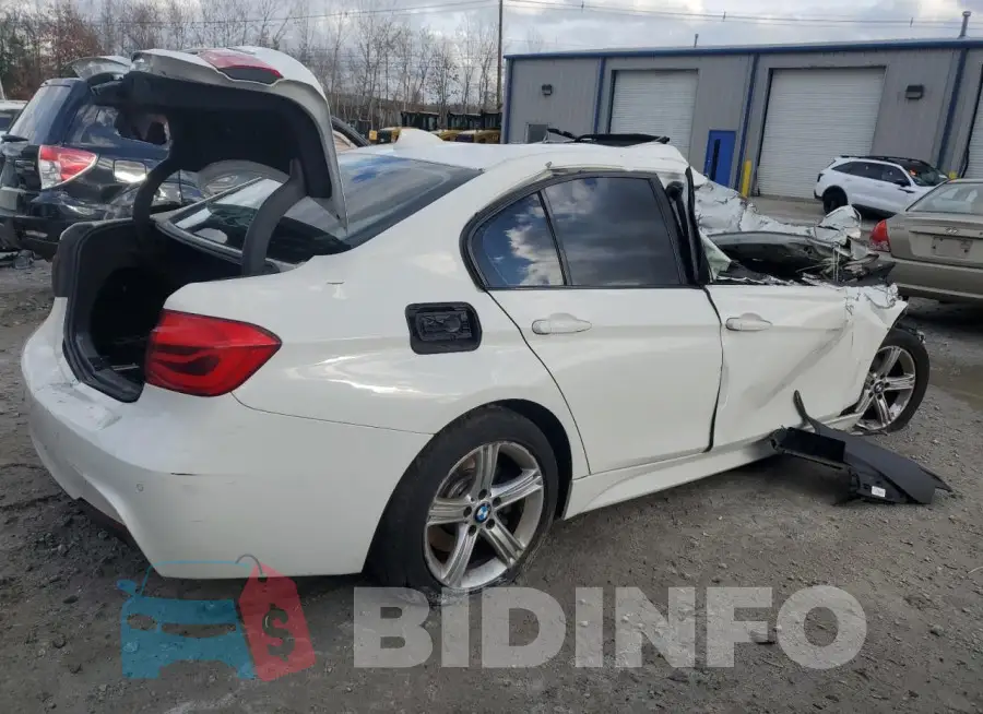 WBA8E3G55GNT80650 Photo# 3