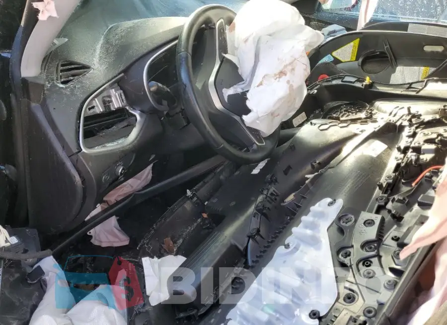1G1ZG5ST0PF151833 Photo# 8