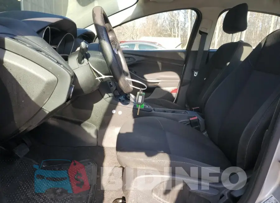1FADP3E25GL298679 Photo# 7
