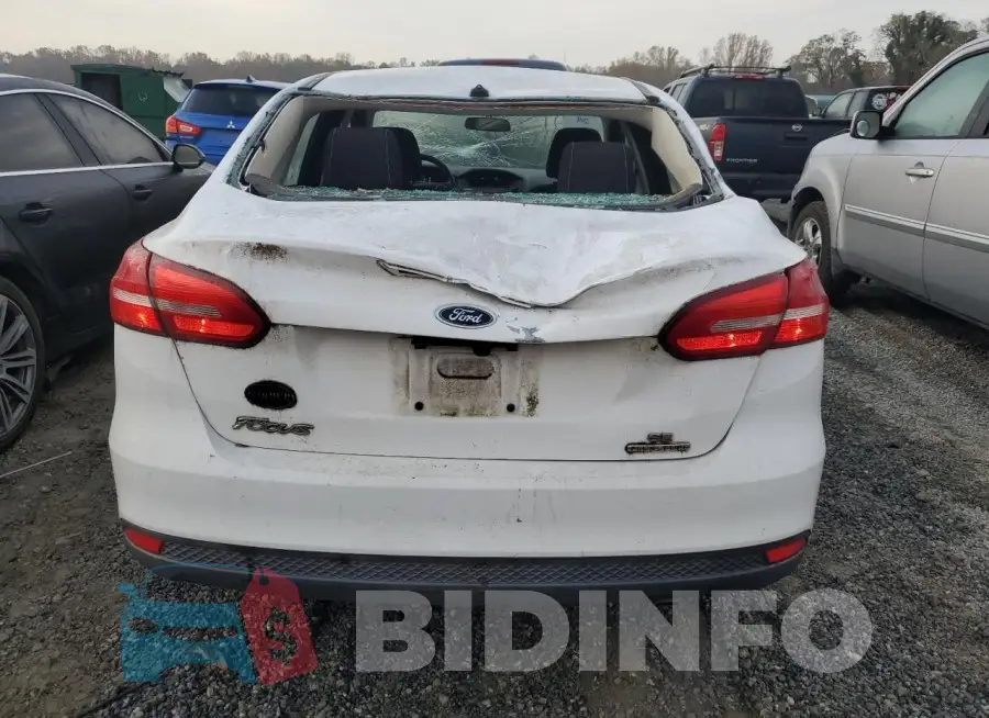 1FADP3F22FL204710 Photo# 6