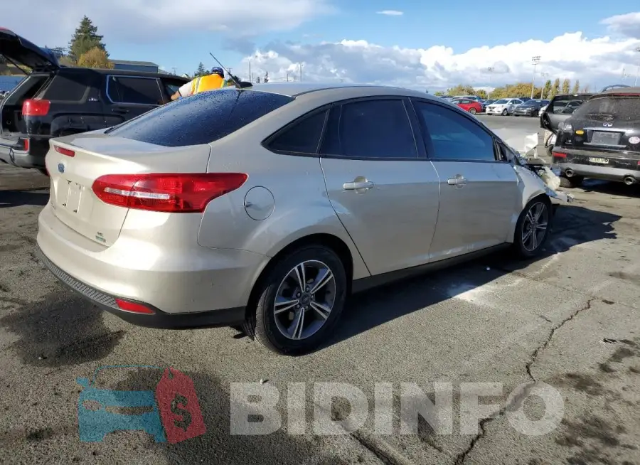 1FADP3FE8HL348422 Photo# 3