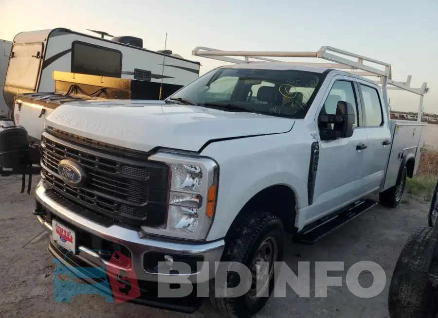 1FT7W2BA9PEC27957 Photo# 1