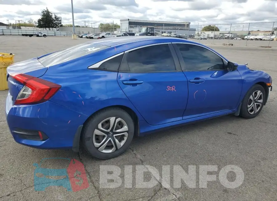 19XFC2F5XHE033347 Photo# 3