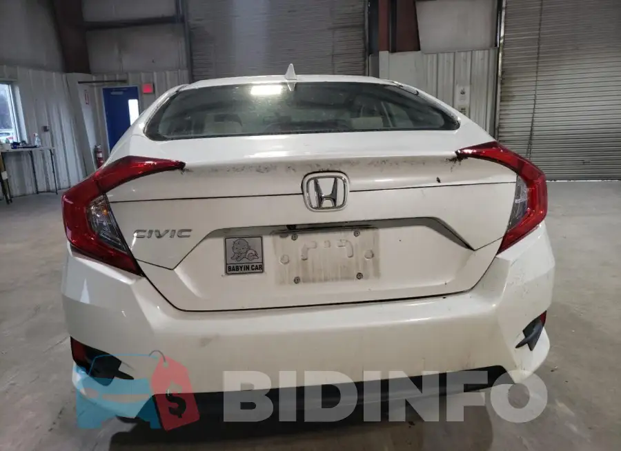 19XFC2F72HE214749 Photo# 6