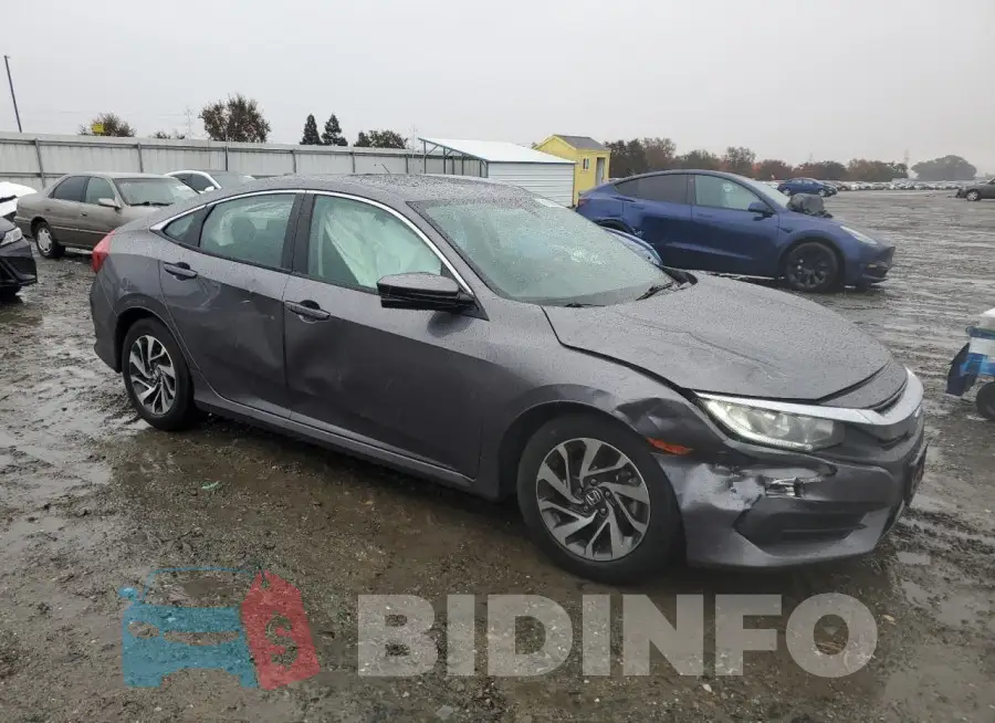 19XFC2F79HE204719 Photo# 4