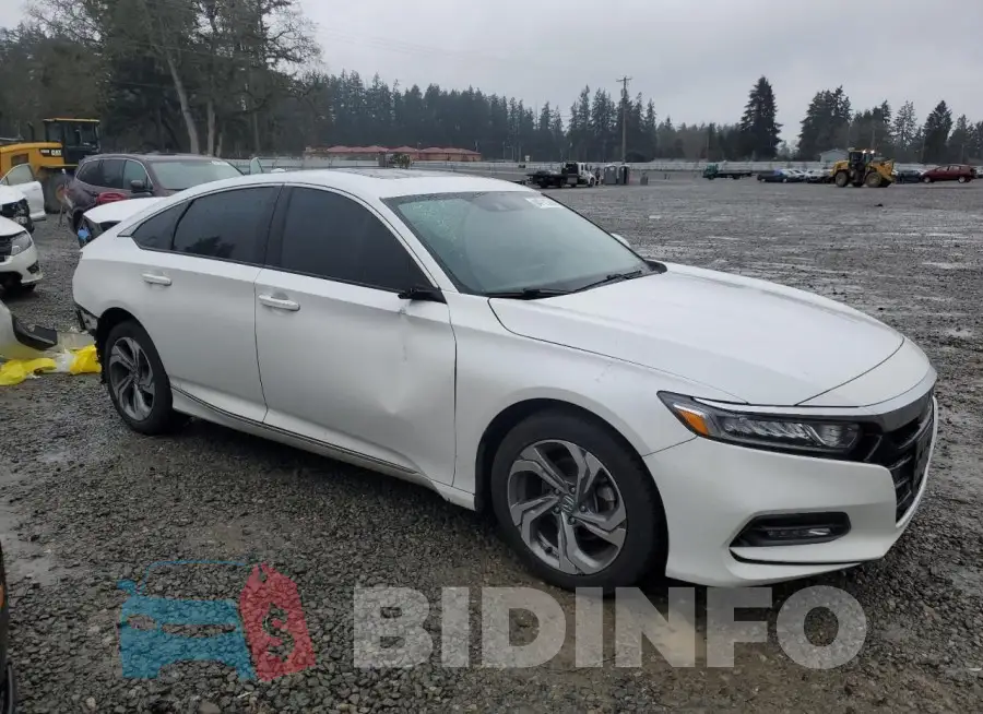 1HGCV1F56KA149583 Photo# 4