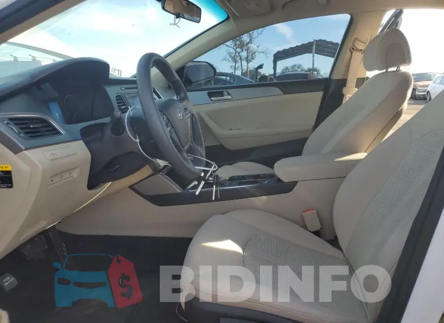 5NPE24AF0FH208322 Photo# 7