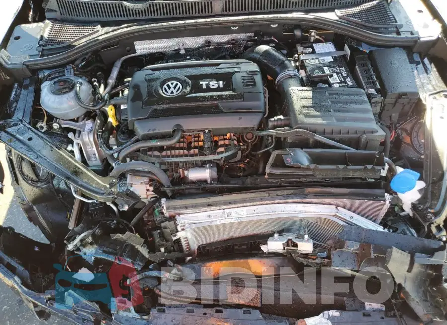 3VW2T7BU1RM084085 Photo# 11