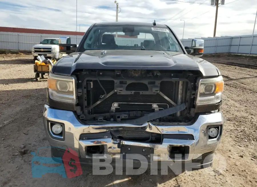 1GT12TE87GF107004 Photo# 5