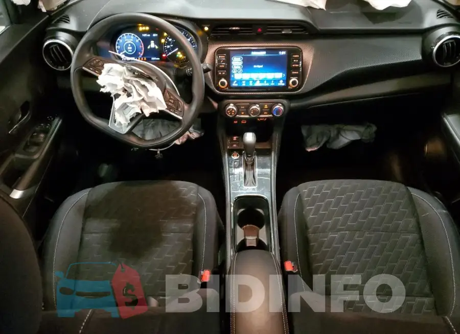3N1CP5CV3RL482012 Photo# 8