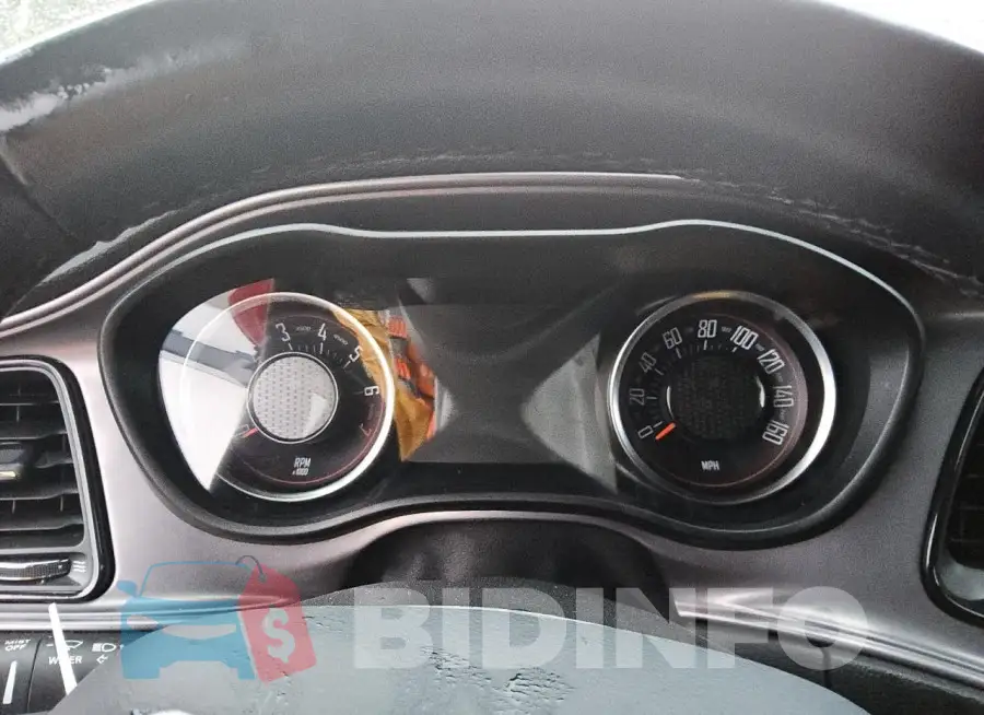 2C3CDZJG1PH514662 Photo# 9