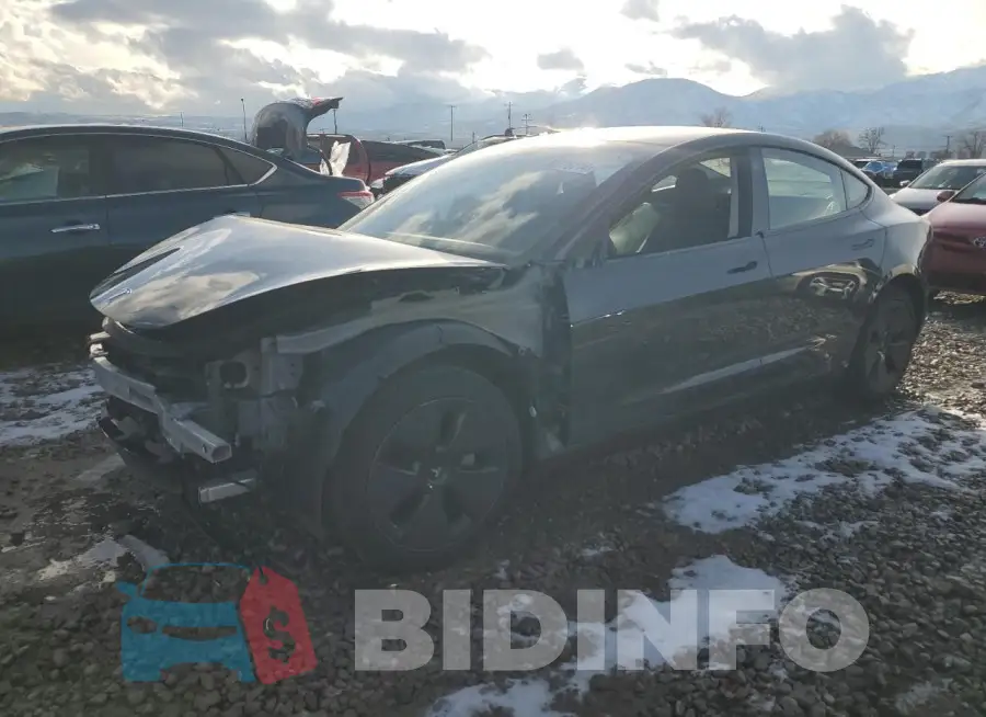 5YJ3E1EB9PF636880 Photo# 1