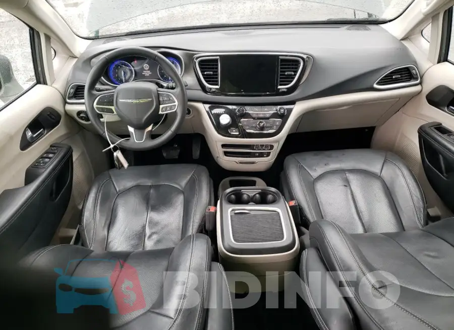 2C4RC1BGXNR111313 Photo# 8
