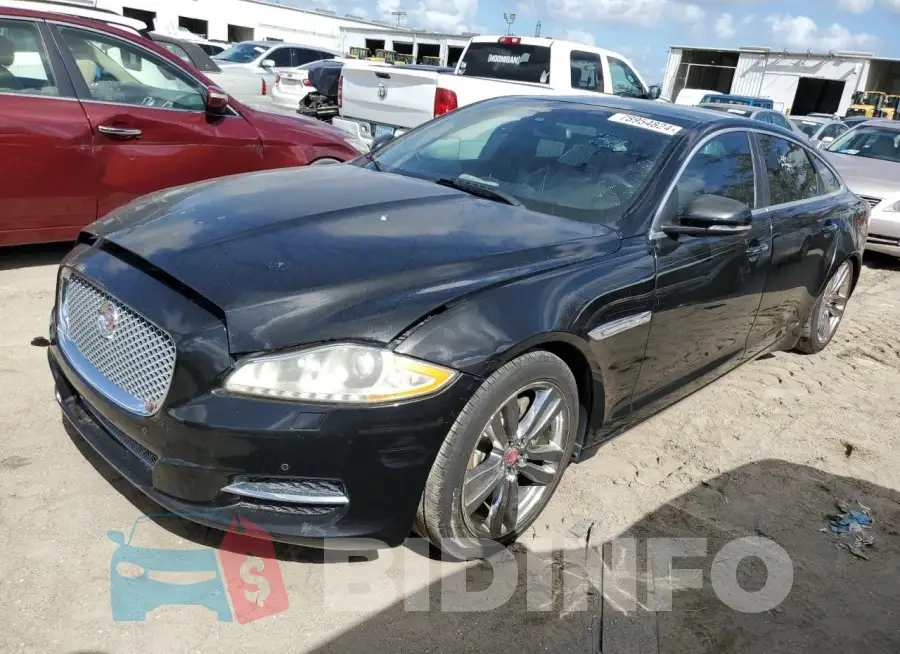 SAJWA2GZ6F8V81068 Photo# 1