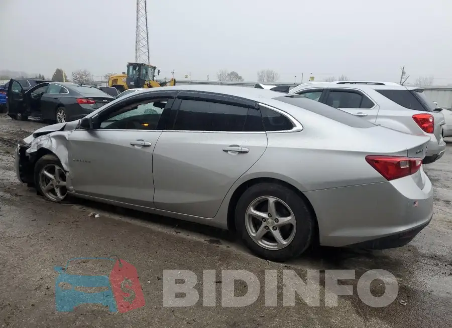 1G1ZB5ST1HF143871 Photo# 2