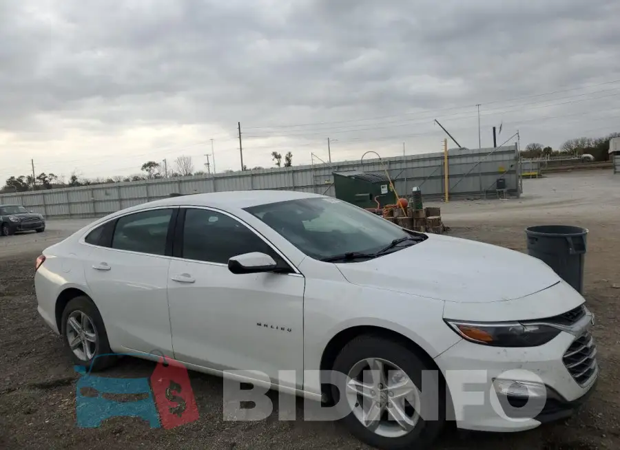 1G1ZC5ST5RF175317 Photo# 4