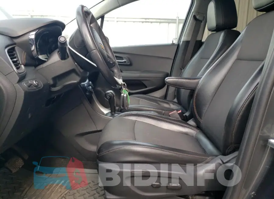 3GNCJLSB4HL180535 Photo# 7