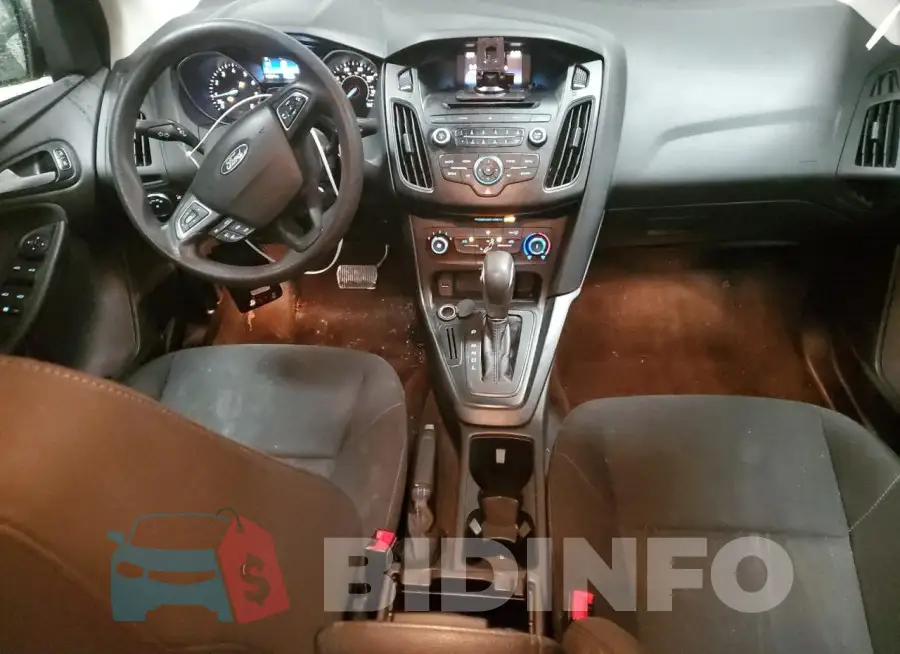 1FADP3F24HL264300 Photo# 8