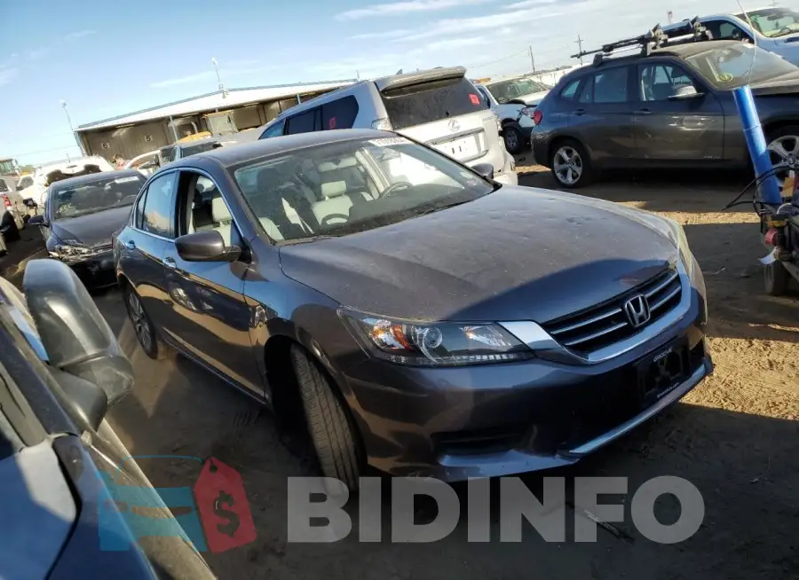 1HGCR2F35FA142977 Photo# 4