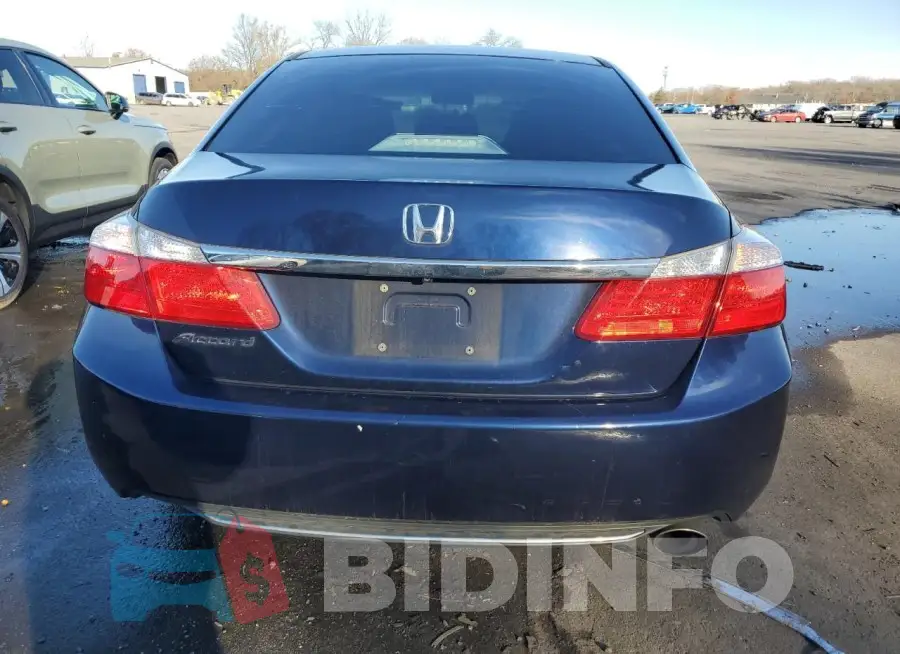 1HGCR2F70FA228202 Photo# 6