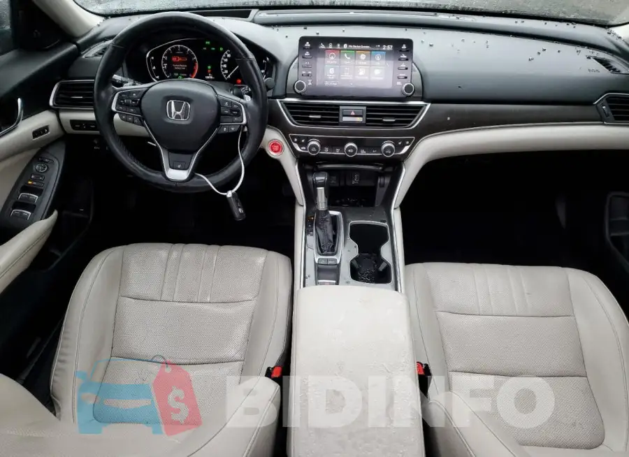 1HGCV1F95JA807010 Photo# 8