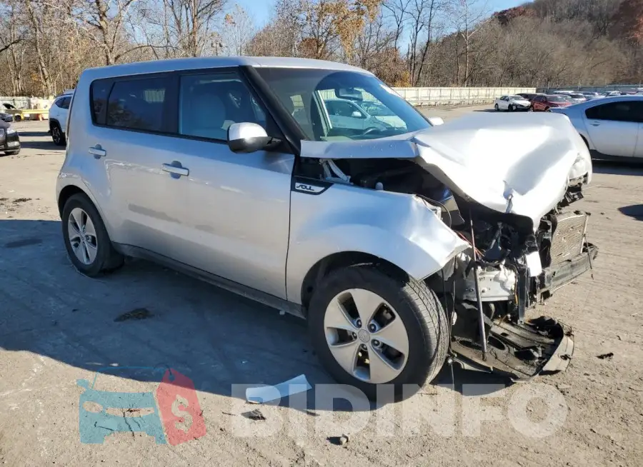 KNDJN2A22F7763154 Photo# 4