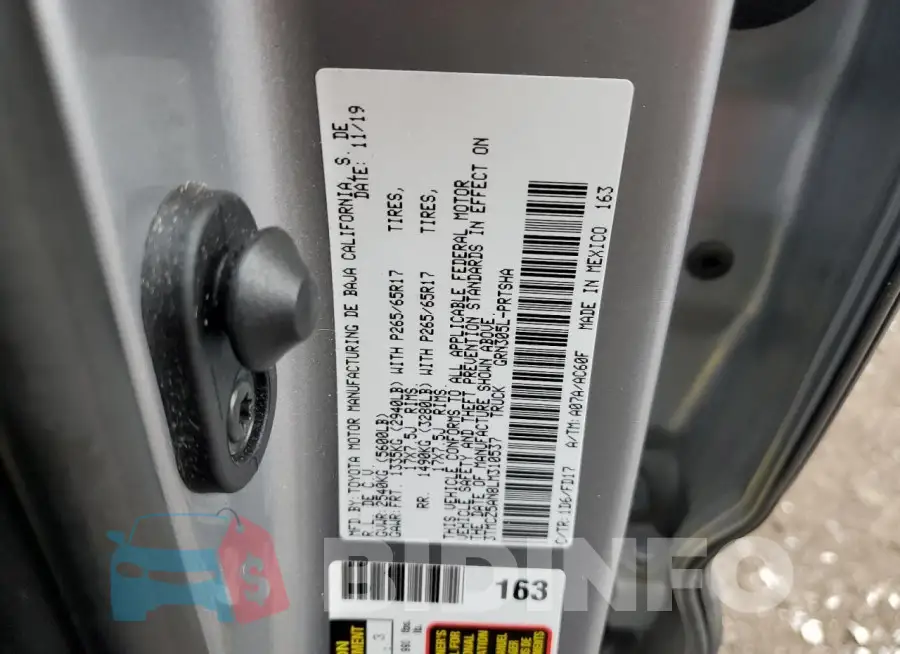 3TMCZ5AN8LM310537 Photo# 12