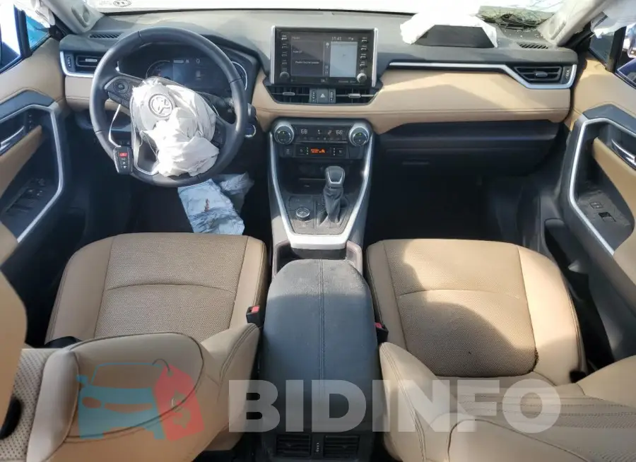4T3D6RFV3MU032787 Photo# 8