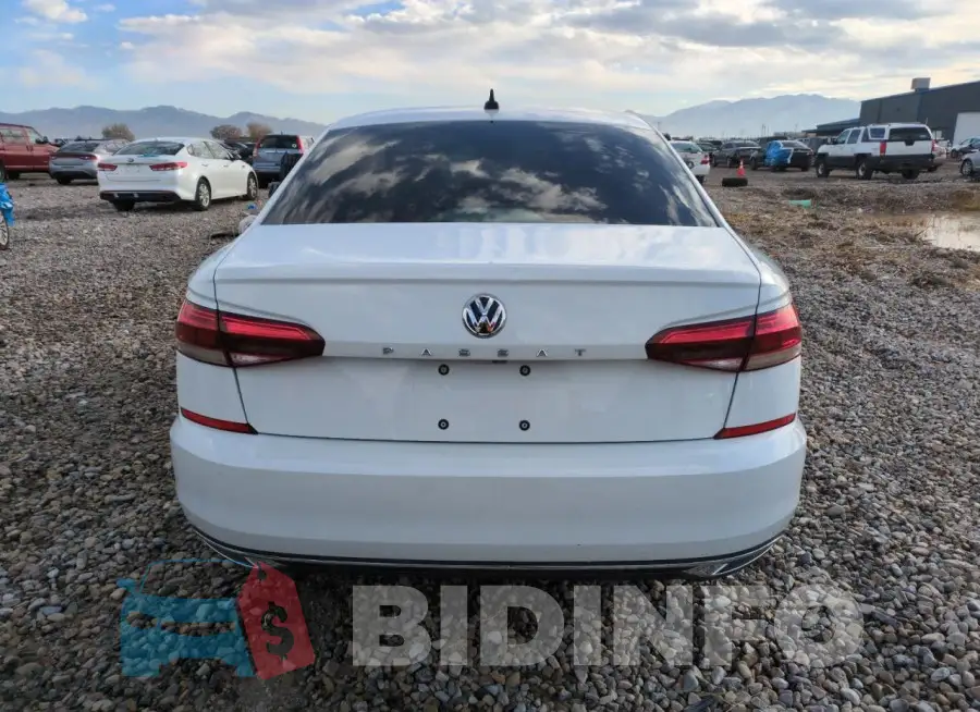 1VWSA7A3XLC018349 Photo# 6