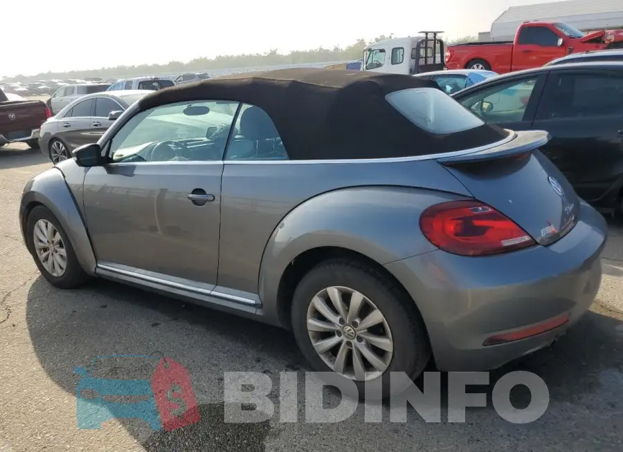 3VW5DAAT2KM503129 Photo# 2