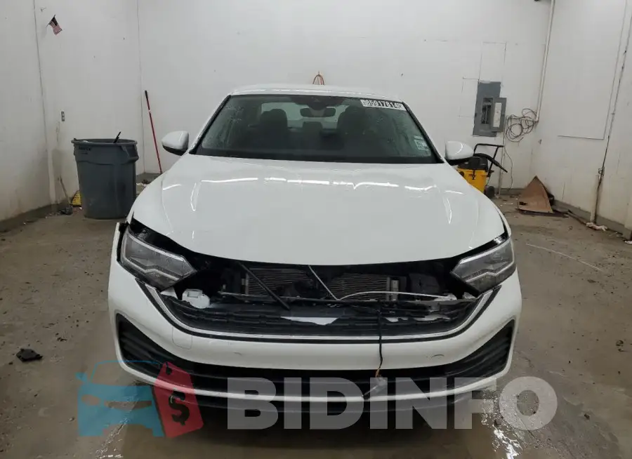 3VW5M7BU3RM001721 Photo# 5