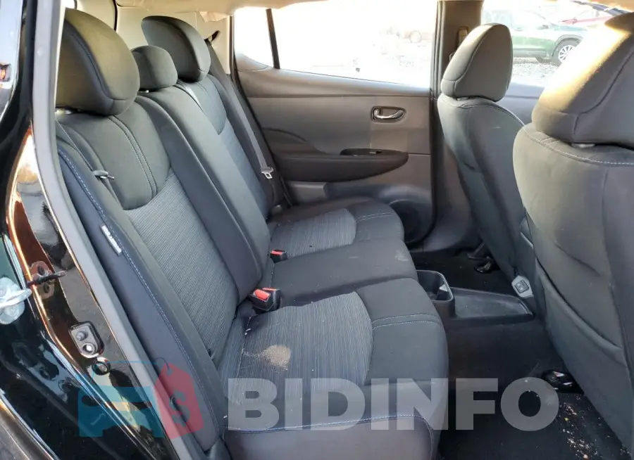 1N4CZ1CV5PC558618 Photo# 11