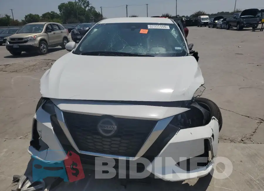 3N1AB8BV2LY260290 Photo# 5