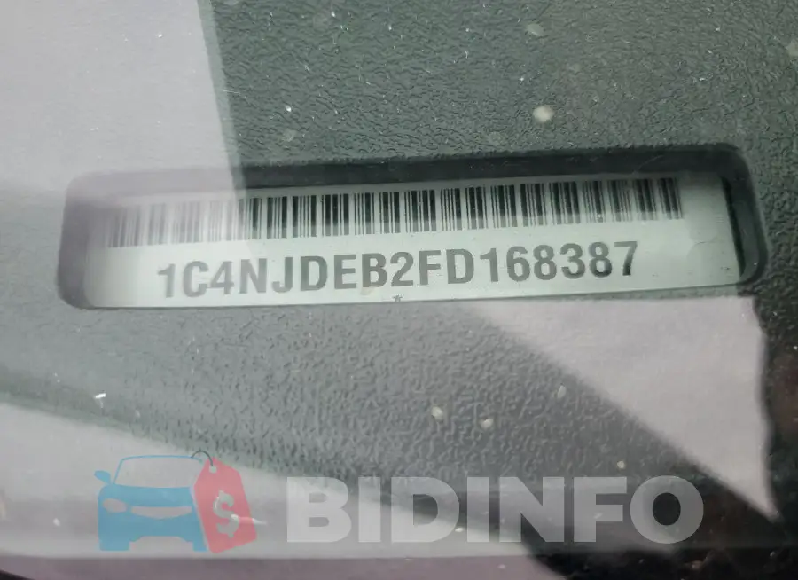 1C4NJDEB2FD168387 Photo# 13