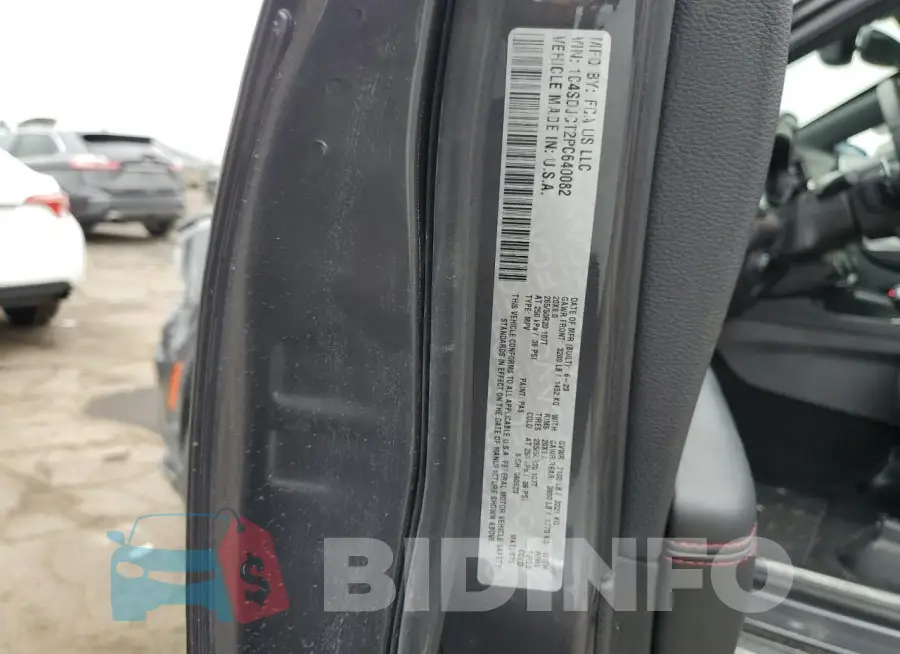 1C4SDJCT2PC640082 Photo# 13